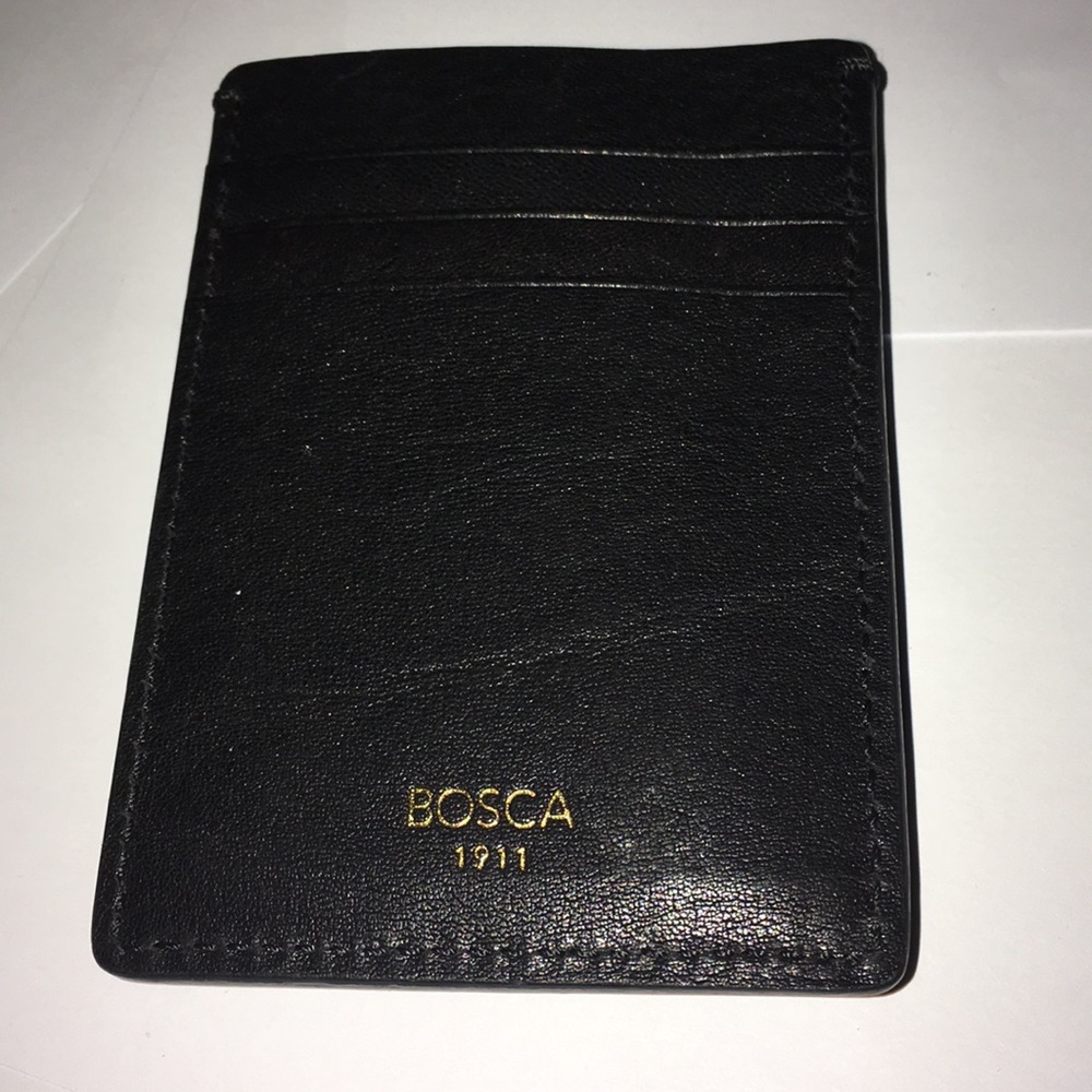 NWOT Bosca Magnetic leather card holder pocket